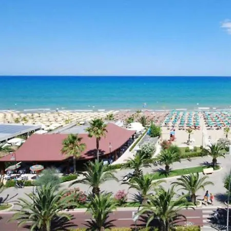 A Due Passi Dal Mare, Alba Adriatica *